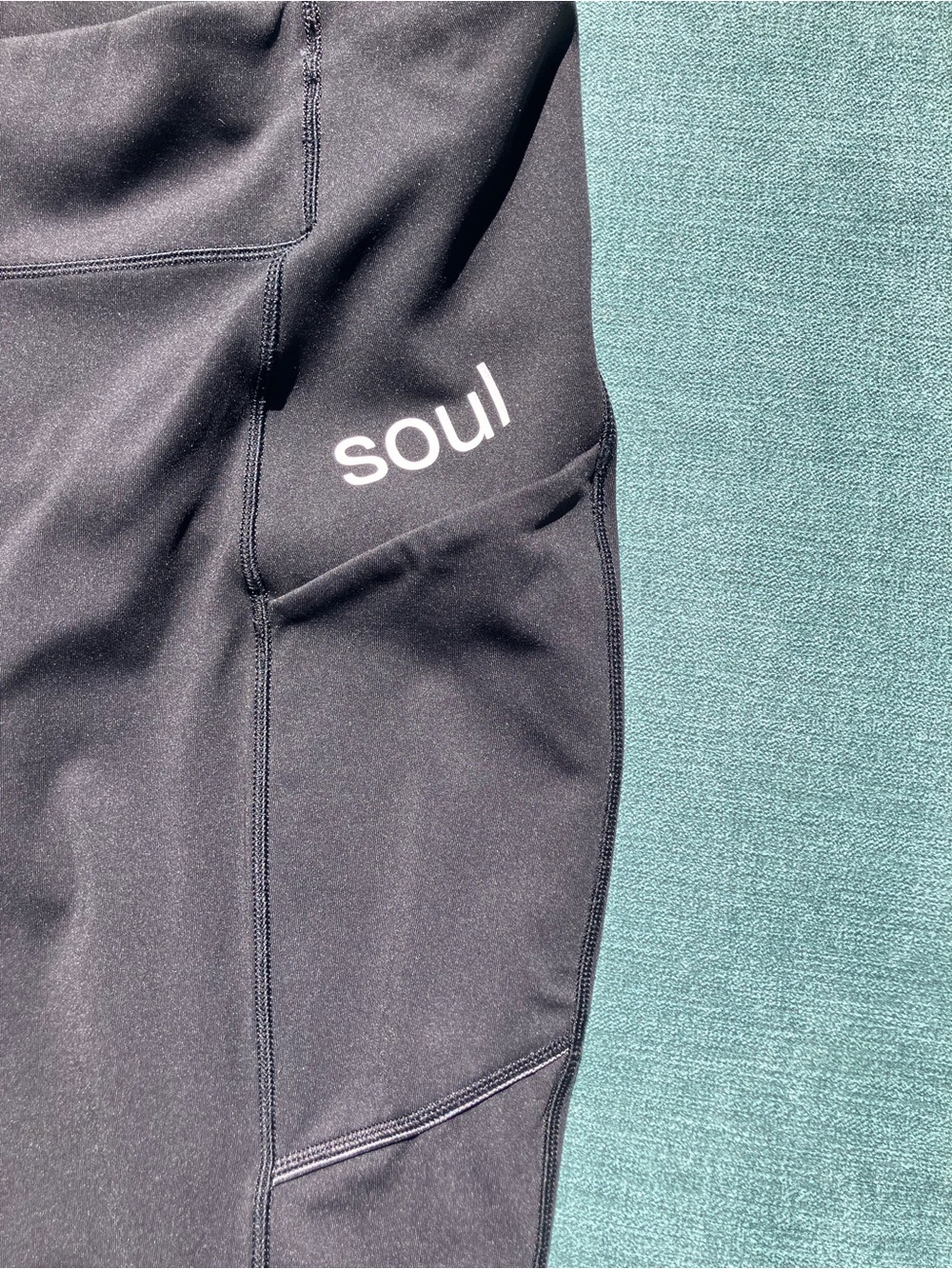 lululemon Black Performance Soul Cropped Leggings - Picture 5 of 14